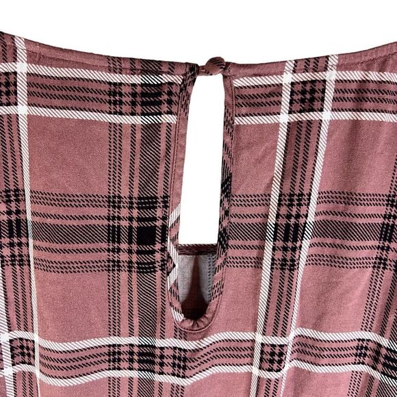 Torrid 6X Plaid Flowy Scoop Neck Dress with Eyelet Hook on Back.  New Condition - Picture 6 of 10